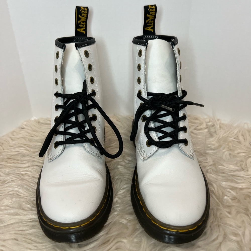 Dr. Martens Zavala Leather White‎ Combat Boots Lace Up Women's Size 5